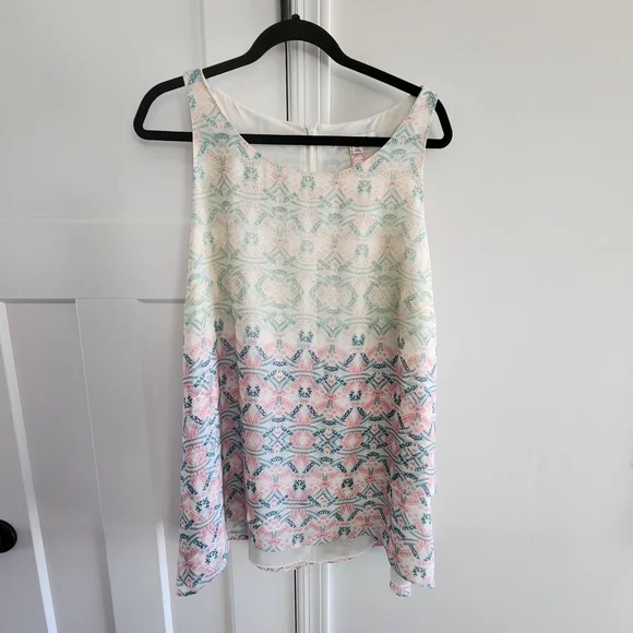 CAbi Multicolor Sleeveless Blouse - Picture 1 of 5